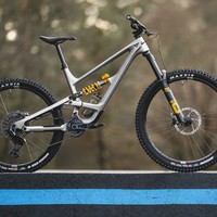 Capra Core5 MX MY24 01